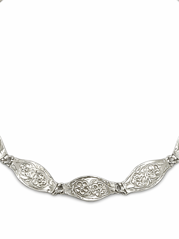 Collier 5 graverade länkar